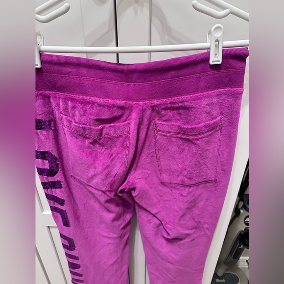 Victoria’s Secret Pink Violet purple velour sweat pants - Picture 7 of 8